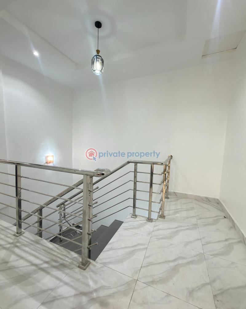 4 bedroom House For Sale Adeniyi Jones Ikeja Lagos - 0