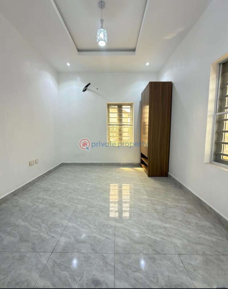 4 bedroom House For Sale Adeniyi Jones Ikeja Lagos - 11