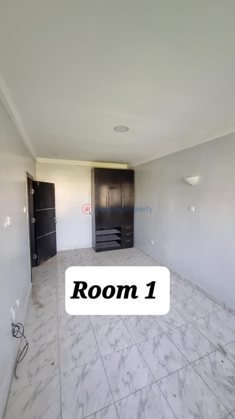4 bedroom Semi detached Duplex For Sale Saphire Gardens Estate Awoyaya Ajah Lagos - 6