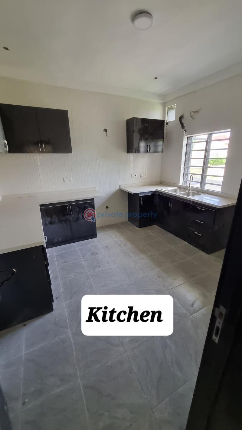 4 bedroom Semi detached Duplex For Sale Saphire Gardens Estate Awoyaya Ajah Lagos - 8