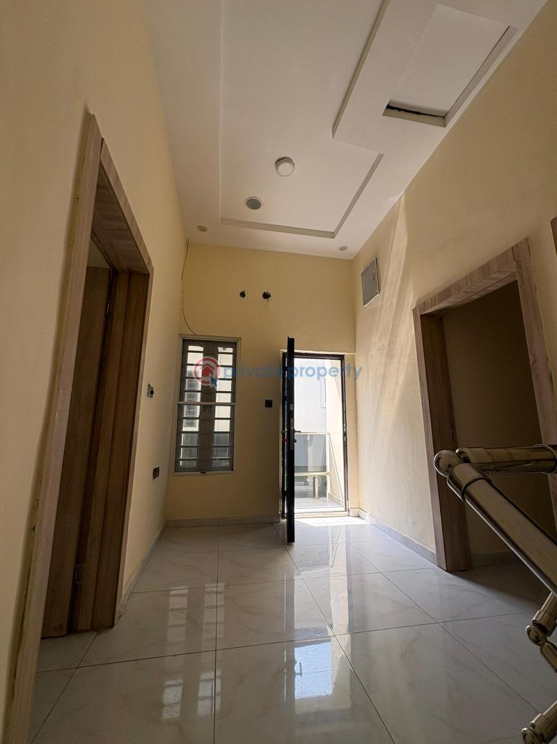 4 bedroom Semi detached Duplex For Rent Hrc Estate Along Lekki Expressway Lagos - 24