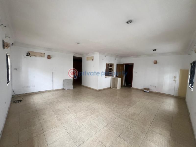 4 bedrooms semi detached duplex for rent - 14 4 bedroom Semi detached Duplex For Rent Ikoyi Lagos - 14