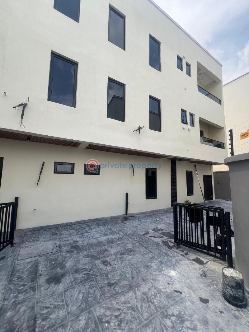 4 bedroom Detached Duplex For Sale Omole Phase 2 Ojodu Lagos - 2