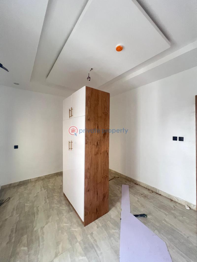 4 bedroom Detached Duplex For Sale Omole Phase 2 Ojodu Lagos - 0