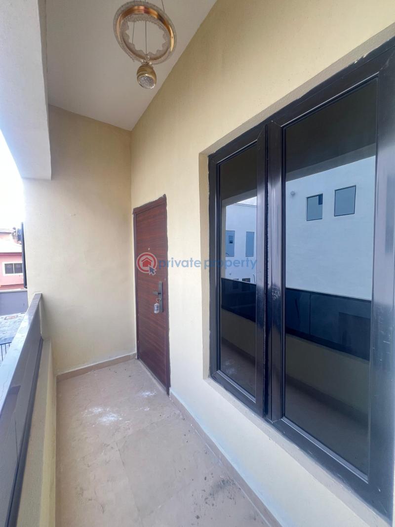 4 bedroom Detached Duplex For Sale Omole Phase 2 Ojodu Lagos - 9