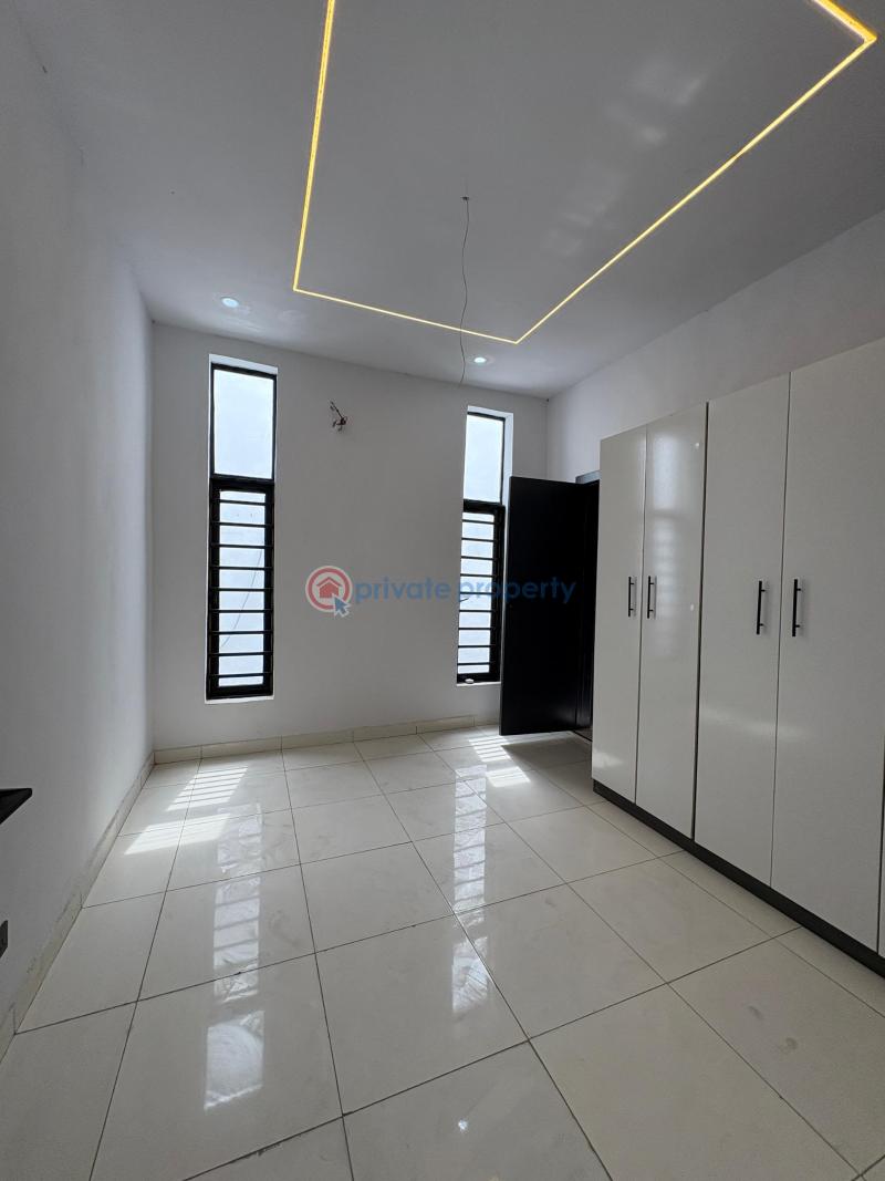 4 bedroom Semi detached Duplex For Sale Ikota Lekki Lagos - 3