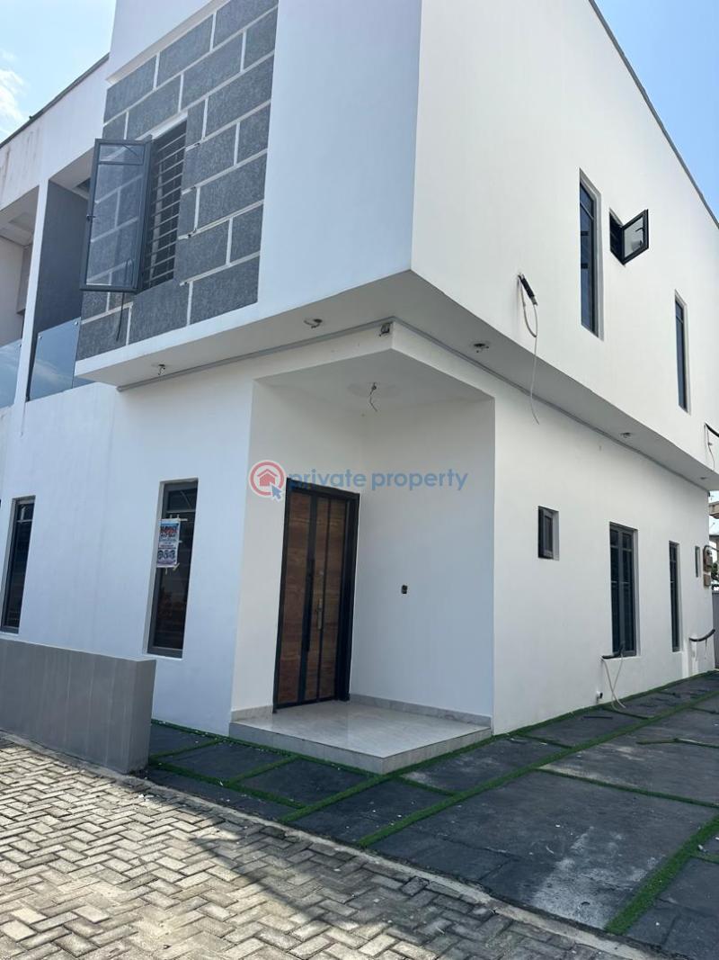 4 bedroom Duplex For Sale Secured Estate In Thomas Estate Thomas Estate Ajah Lagos - 0