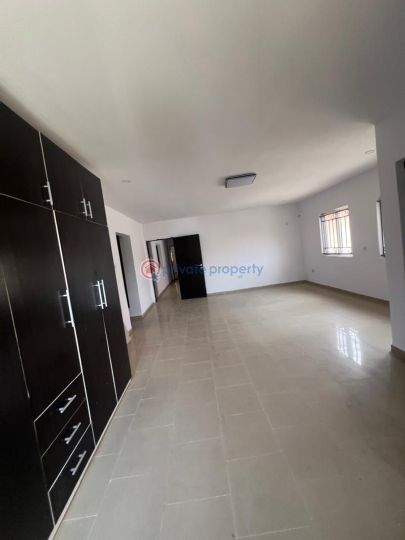 4 bedroom Semi detached Duplex For Rent Alpha Bay Estate Off Alpha Beach Road Igbo Efon Lekki Lagos - 10