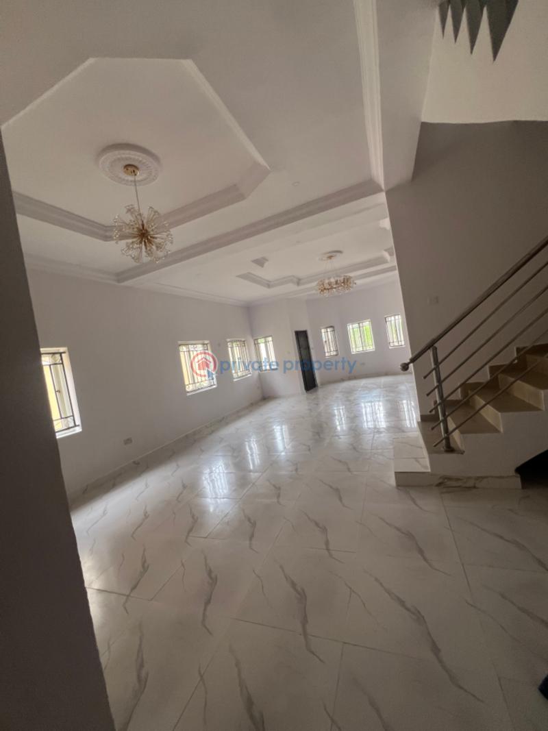 4 bedroom Semi detached Duplex For Rent Alpha Bay Estate Off Alpha Beach Road Igbo Efon Lekki Lagos - 11