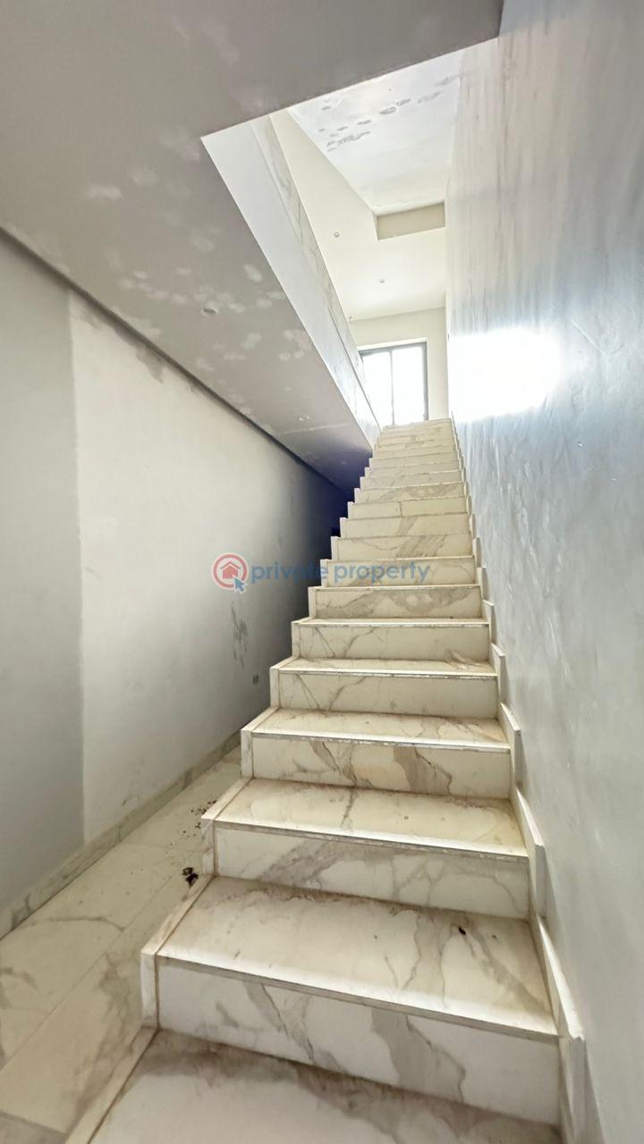 4 bedroom Detached Duplex For Sale Guzape Abuja Phase 1  - 9