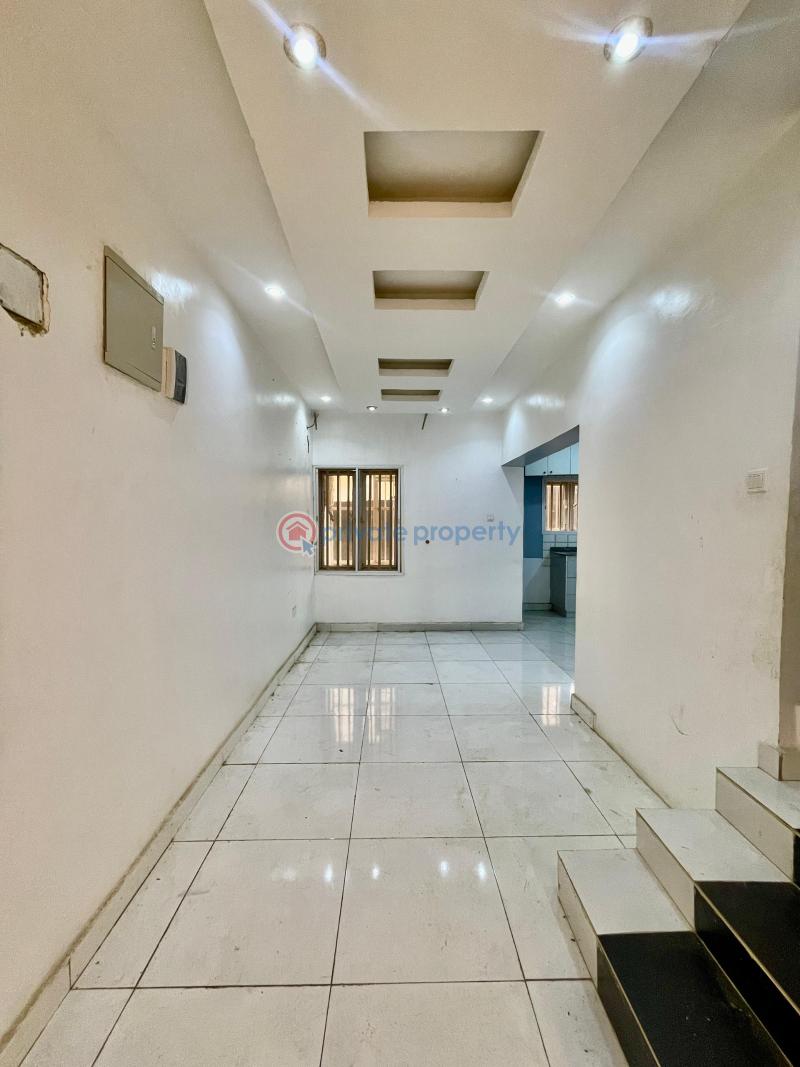 4 bedroom Terraced Duplex For Rent Jahi Abuja Phase 2  - 4