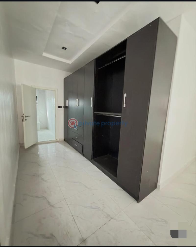 4 bedroom Detached Duplex For Sale Ogudu GRA Lagos - 3