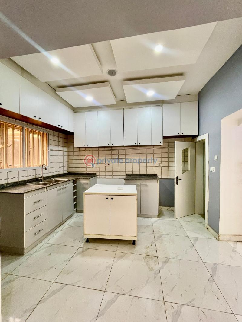 4 bedroom Terraced Duplex For Rent Jahi Abuja Phase 2  - 3