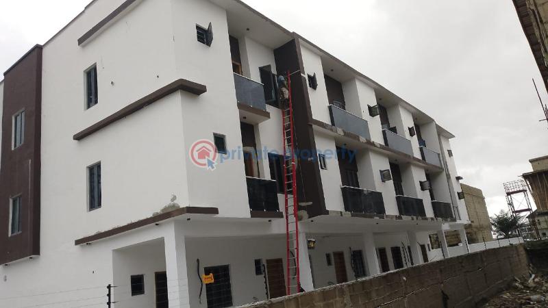 4 bedrooms terrace for sale - 10 4 bedroom Terraced Duplex For Sale Orchid, Lekki Lekki Phase 2 Lagos - 10