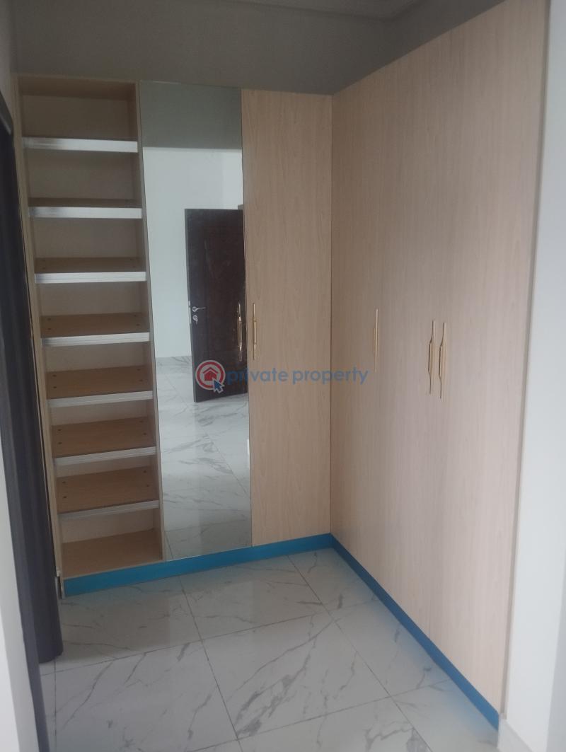 4 bedroom Terrace For Sale Peninsula Garden Estate Peninsula Estate Ajah Lagos - 3
