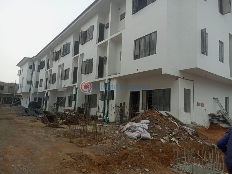 4 bedroom Terrace For Sale Office Opebbi Road Ikeja  Lagos - 3