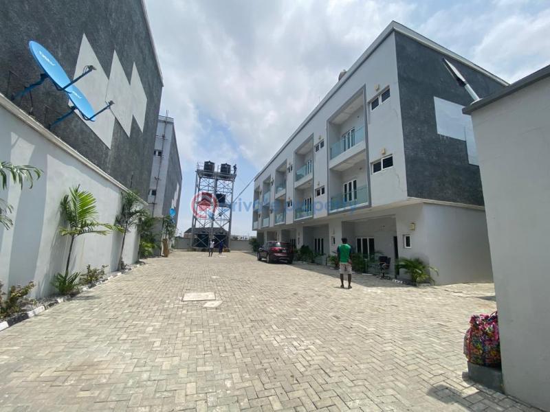 4 bedroom Terrace For Rent Mobile Road Ikota Lekki Lagos State Ikota Lekki Lagos - 1