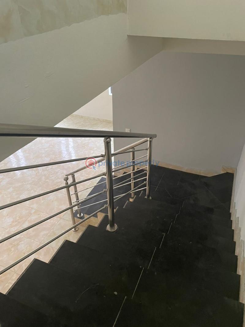 4 bedroom Duplex For Rent Saphire Gardens Estate Awoyaya Ajah Lagos - 5