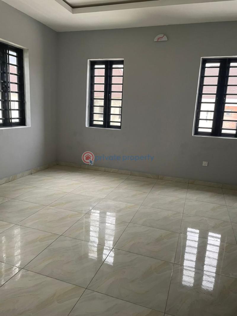 4 bedroom Duplex For Rent Saphire Gardens Estate Awoyaya Ajah Lagos - 3