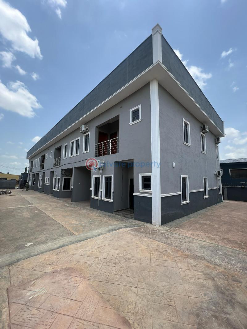 House For Sale Location 📍 Akala Way Akobo Ibadan ⚜️ Landmark General Ibadan Oyo - 0