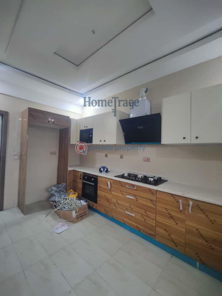 4 en-suite bedrooms terrace with walk-in closet - 5 4 bedroom Semi detached Duplex For Sale Ikate Lekki Ajah Lagos - 5