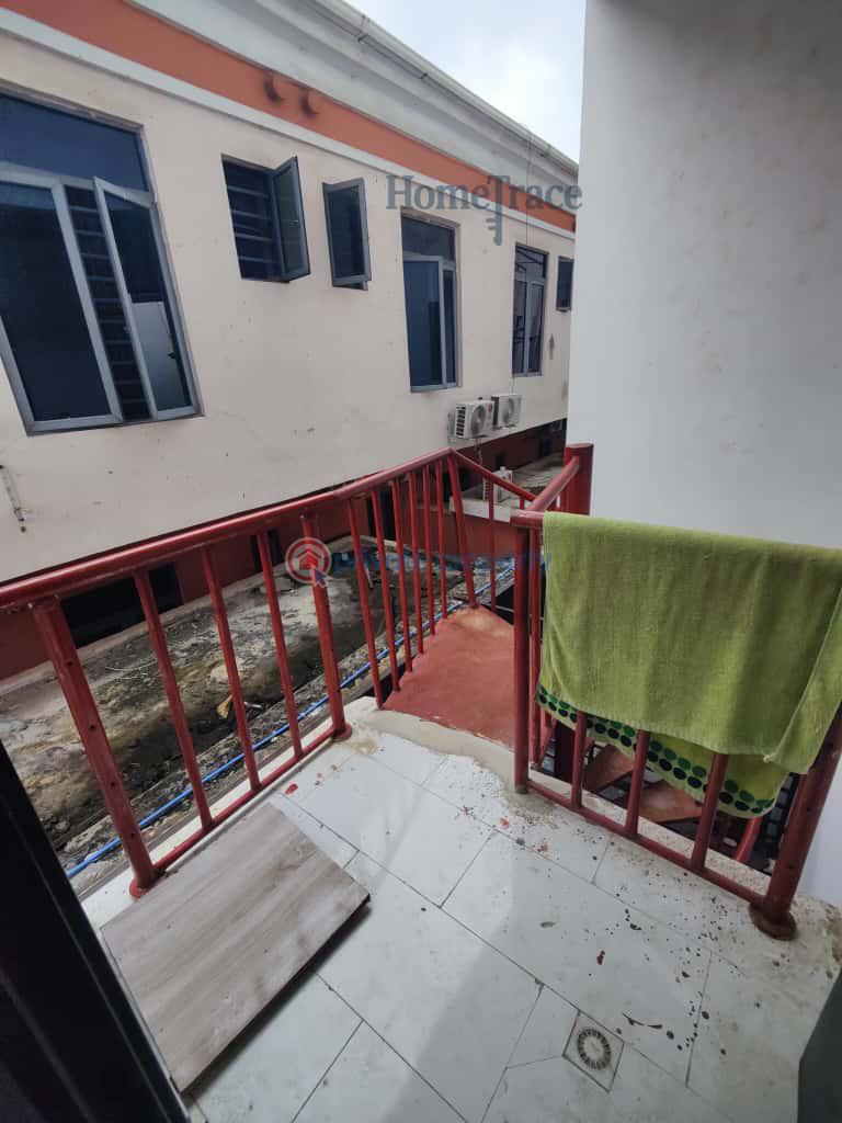 4 en-suite bedrooms terrace with walk-in closet - 8 4 bedroom Semi detached Duplex For Sale Ikate Lekki Ajah Lagos - 8