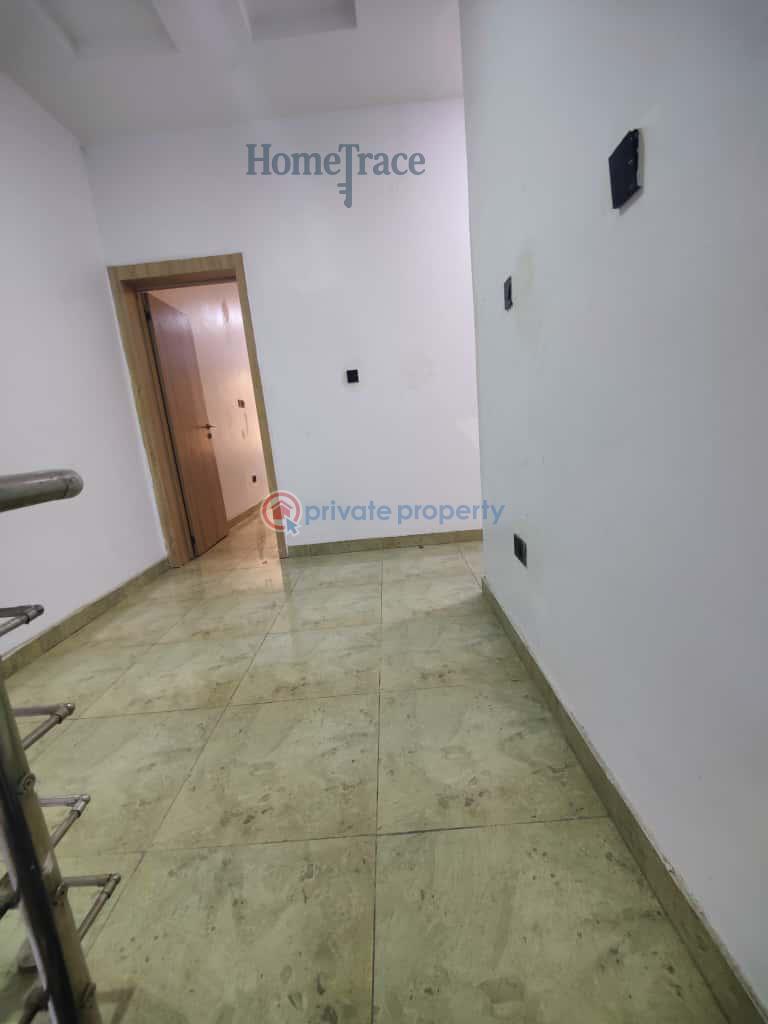 4 en-suite bedrooms terrace with walk-in closet - 9 4 bedroom Semi detached Duplex For Sale Ikate Lekki Ajah Lagos - 9