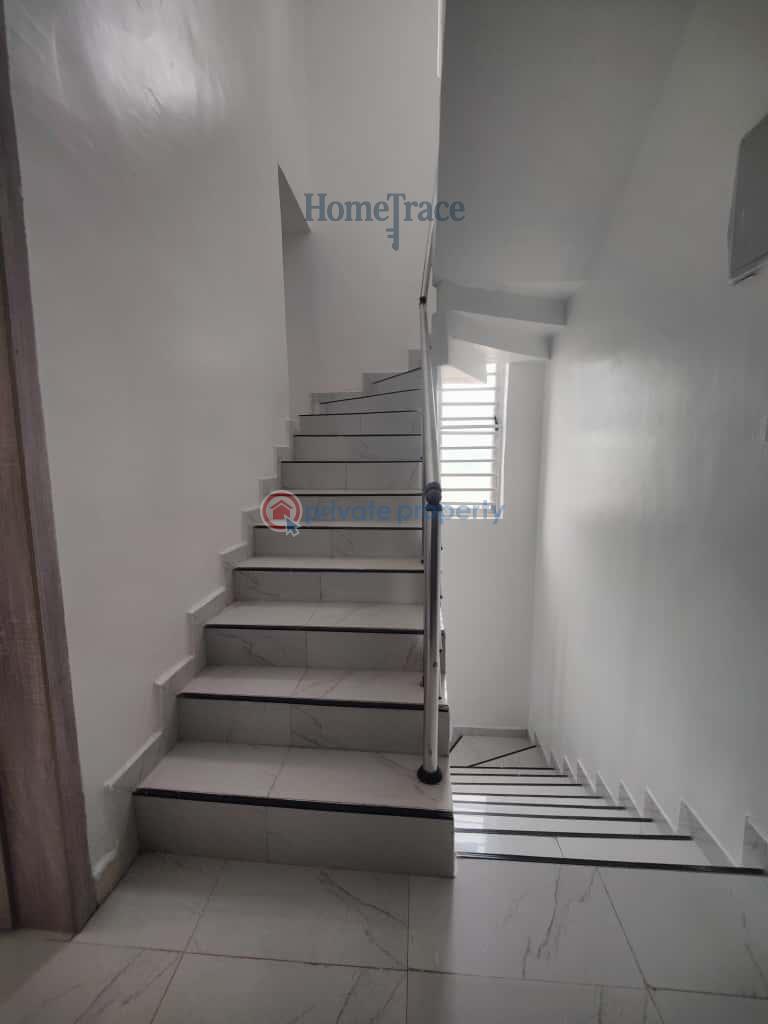 4 en-suite bedrooms terrace with walk-in closet - 13 4 bedroom Semi detached Bungalow For Sale Ikate Lekki Ajah Lagos - 13