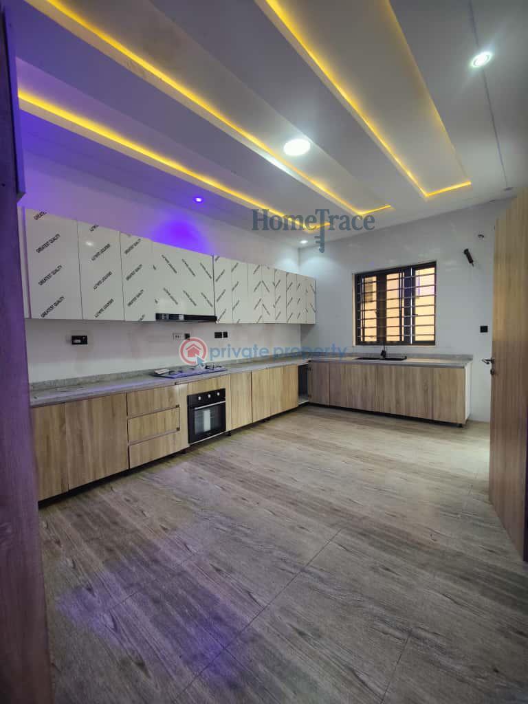 4 en-suite bedrooms terrace with walk-in closet - 5 4 bedroom Semi detached Duplex For Sale Ikate Lekki Ajah Lagos - 5
