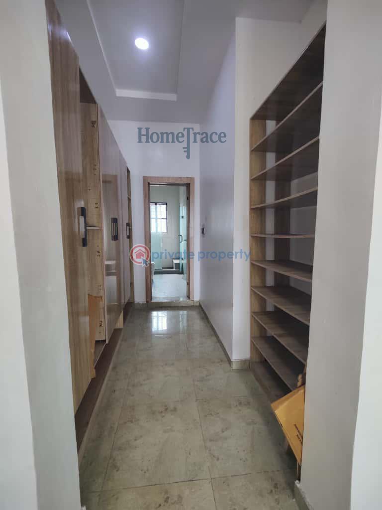 4 en-suite bedrooms terrace with walk-in closet - 12 4 bedroom Semi detached Duplex For Sale Ikate Lekki Ajah Lagos - 12