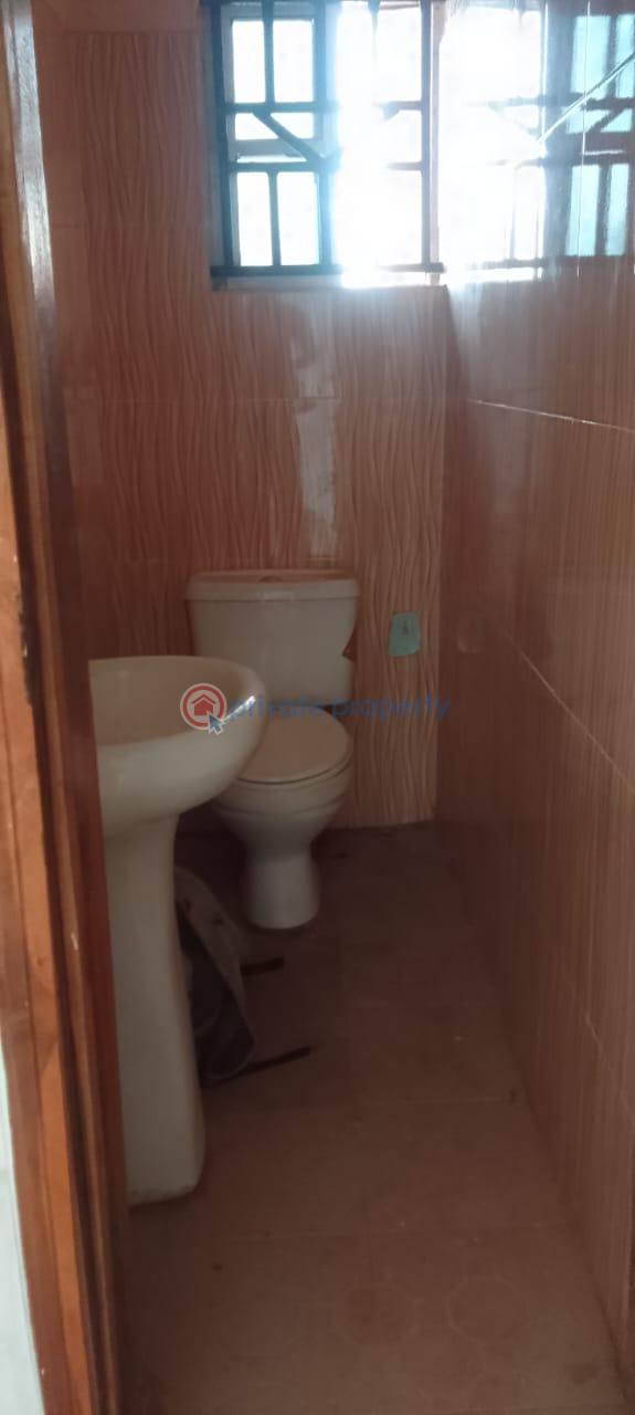 3 bedroom Block Of Flats For Sale Ajinde Road 7, Ireakari Estate, Off Akala Express Ibadan Oyo - 3