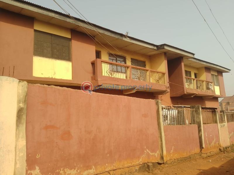 3 bedroom Block Of Flats For Sale Iyalan Church Junction Along Iwo Road Ibadan Oyo - 3
