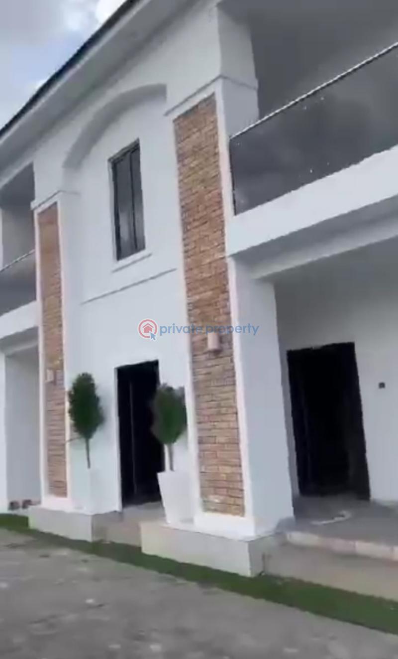 10 bedroom Townhouse For Sale Main Thinkers Corner Enugu Area  - 0