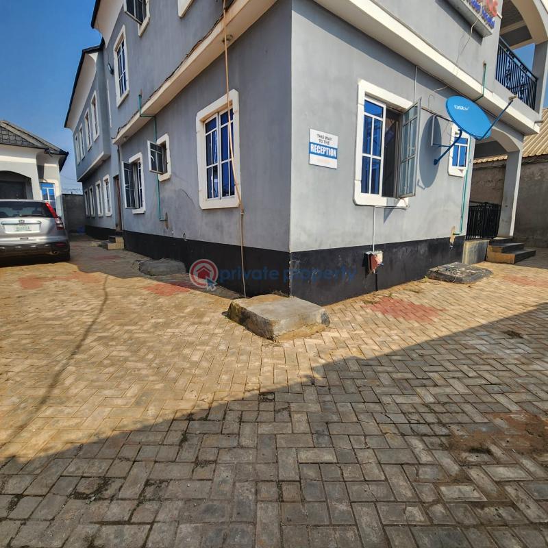 3 bedroom Block Of Flats For Sale Olorunda Road Akobo Ibadan Oyo - 2