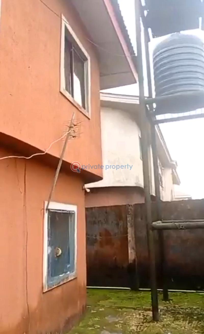 Block Of Flats For Sale Federal Government Girls College Road ( Ugbowo) Opposite Uniben Back Gate Benin Edo - 2