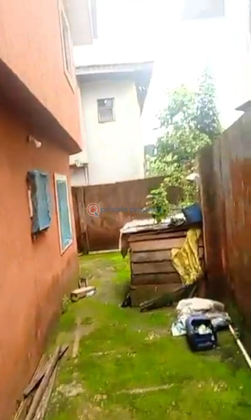 Block Of Flats For Sale Federal Government Girls College Road ( Ugbowo) Opposite Uniben Back Gate Benin Edo - 5