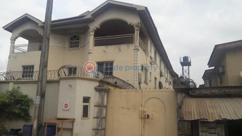 3 bedroom Detached Duplex For Sale Canal Estate, Okota, Lagos. Okota Isolo Lagos - 2
