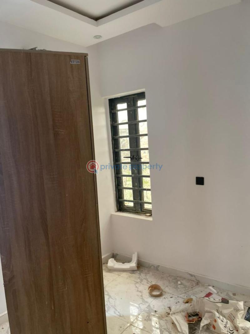 4 bedroom Detached Duplex For Sale Gbagada Lagos - 8