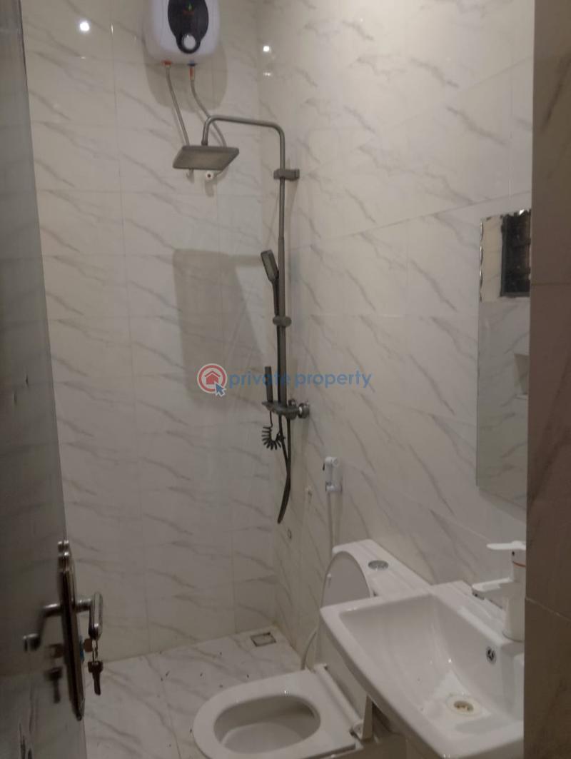 House For Sale Off Bobby Olofa, Akala Estate, Akobo, Ibadan Ibadan Oyo - 6