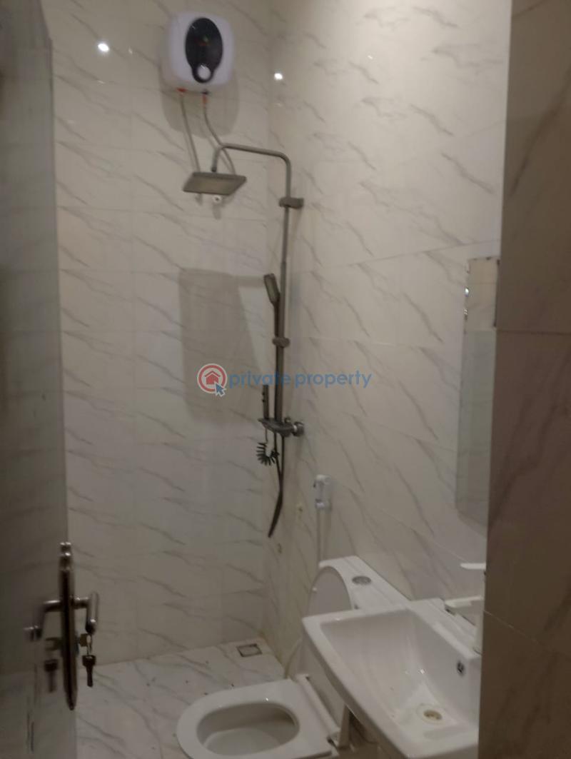 House For Sale Off Bobby Olofa, Akala Estate, Akobo, Ibadan Ibadan Oyo - 7