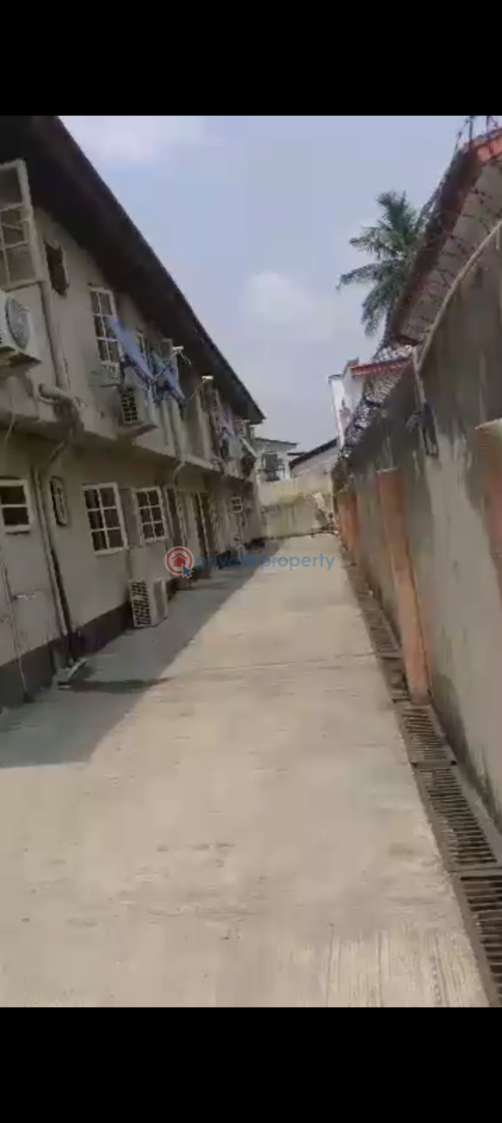 House For Sale Egbeda Akowonjo Alimosho Lagos - 1