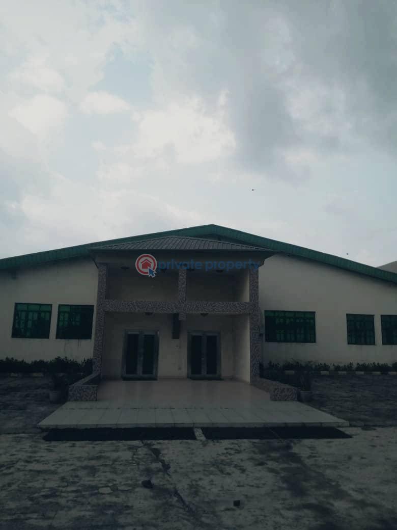 Event Hall For Sale Olusegun Osoba Road Iju-ogundimu Ifako-Ijaiye Lagos - 3