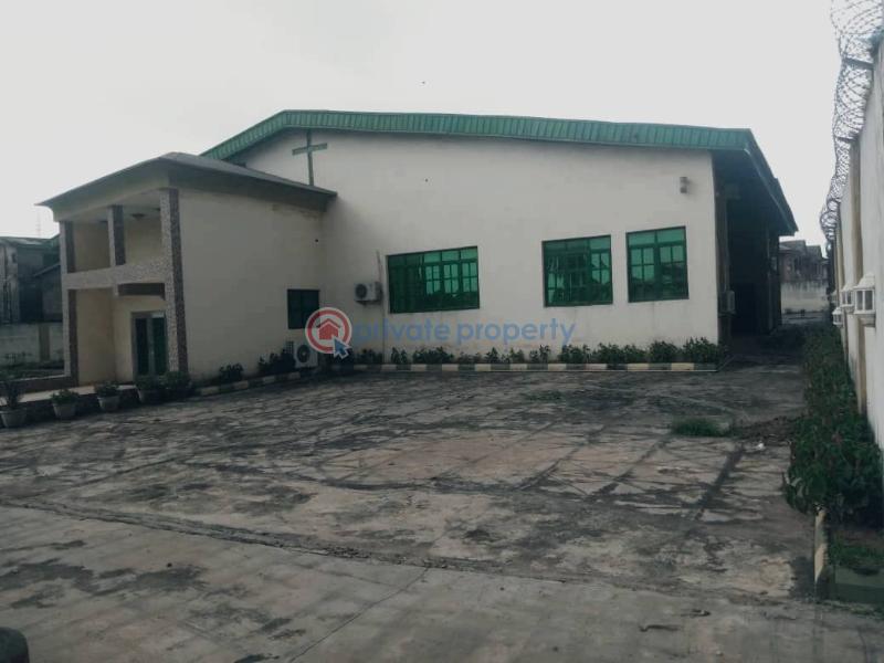 Event Hall For Sale Olusegun Osoba Road Iju-ogundimu Ifako-Ijaiye Lagos - 2