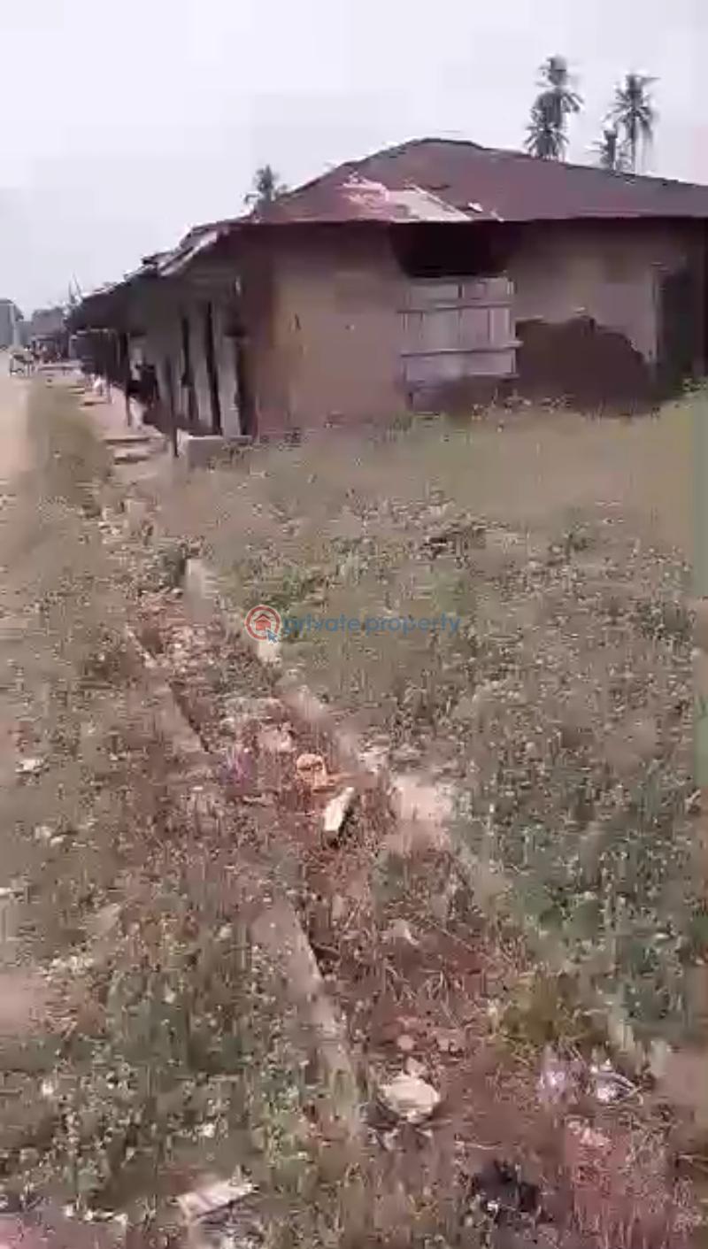 Mixed use Land For Sale Obayator Community Benin Edo - 2