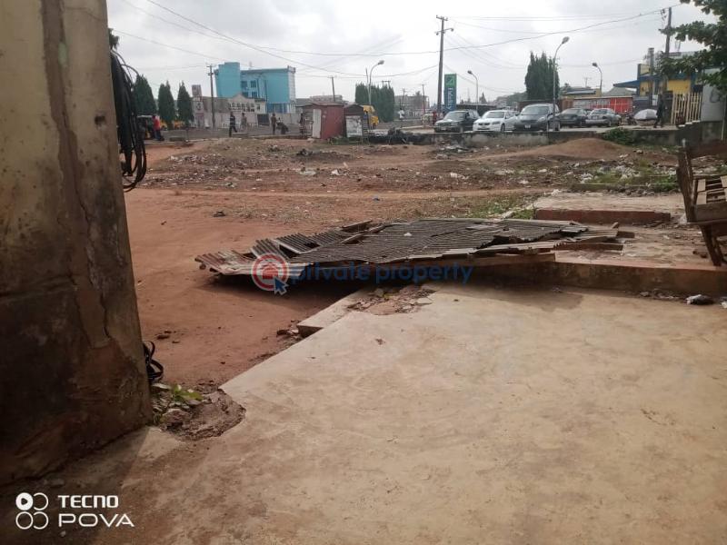 10 bedroom Commercial Land For Sale Along Abeokuta Expressway Salolo Abule Egba Lagos - 3
