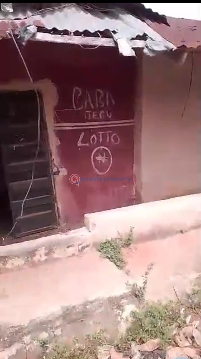Mixed use Land For Sale Obayator Community Benin Edo - 3