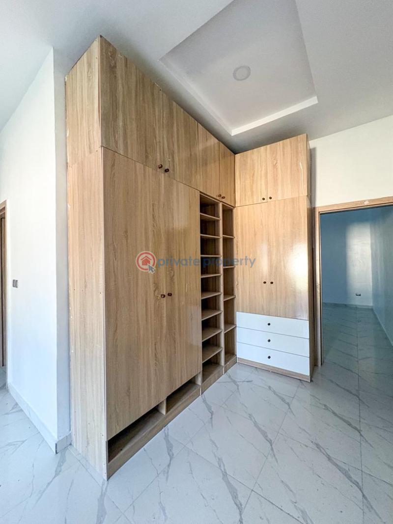 4 bedroom Semi detached Duplex For Sale Lekky County Ikota Lekki Lagos - 2