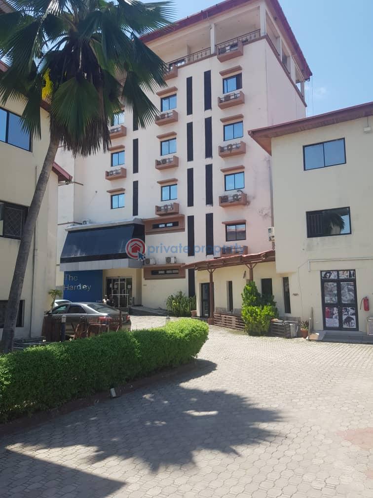 10 bedroom Hotel For Sale Off Odeku Adeola Odeku Victoria Island Lagos - 0
