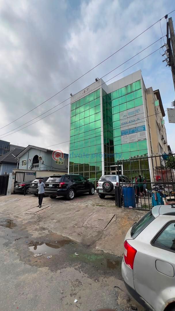 10 bedroom Mall/Complex/Plaza For Sale Close To Computer Village Ikeja  Lagos - 0