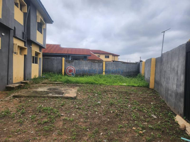3 bedroom House For Sale Ologede Estate, New Garage Akala Express Ibadan Oyo - 4